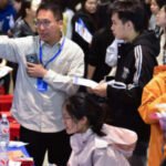 China’s New Graduates, Facing a Dire Job Market, Must Also Contend With A.I.