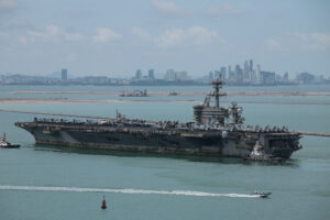 After 286 days at sea, USS Abraham Lincoln arrives in Thailand