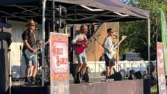 Live music to raise cash for Christmas dinners